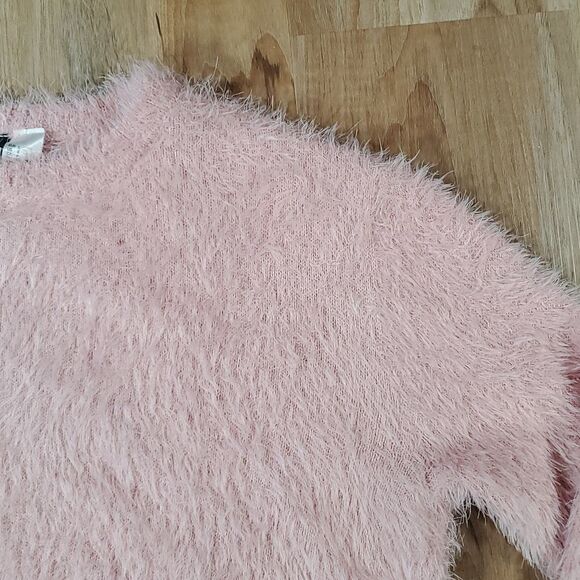 🔺️Divided H&M Light Pink Fuzzy Long Sleeve Sweater Small - Picture 5 of 10